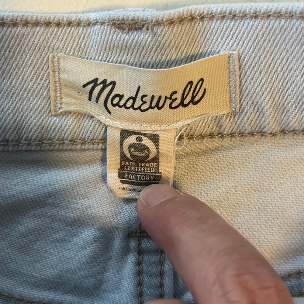 Madewell The Mom Jean High-Waisted in Bloomfield Wash Size 24 - Picture 3 of 7
